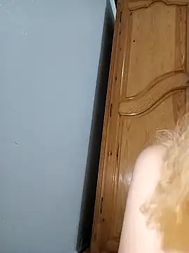 Snapshot of barbieelove chatting on 9, 3, 2025 barbieelove online show from 9, 3, 2025
