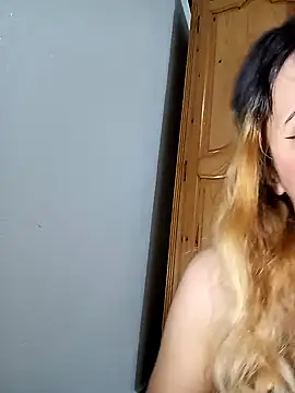 Snapshot of barbieelove chatting on 12, 3, 2025 barbieelove online show from 12, 3, 2025