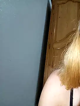 Snapshot of barbieelove chatting on 19, 3, 2025 barbieelove online show from 19, 3, 2025