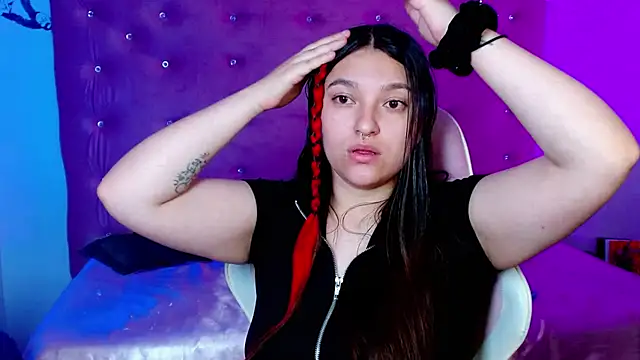 Snapshot of SOYYKY chatting on 1, 12, 2024 SOYYKY online show from 1, 12, 2024