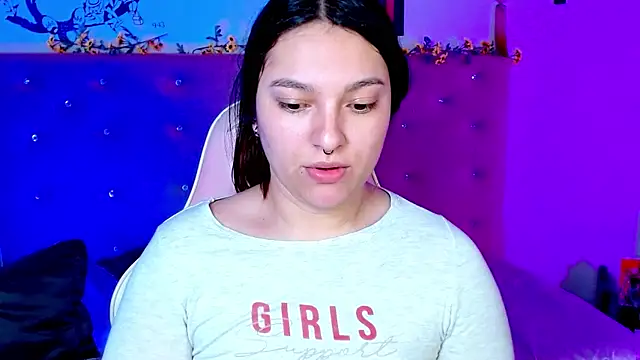 Snapshot of SOYYKY chatting on 19, 12, 2024 SOYYKY online show from 19, 12, 2024