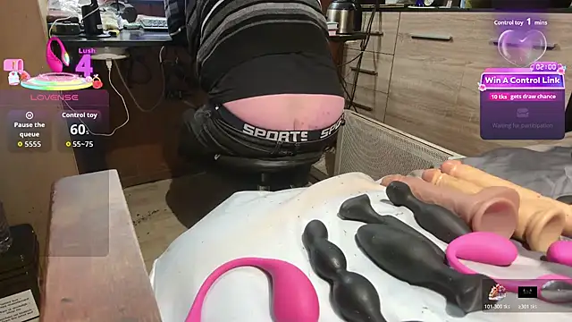 misteryman1956 online show from 10, 2, 2026