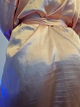 VictoriaEvaans  online show from 23, 11, 2025