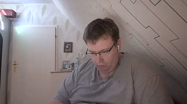 Snapshot of der_alex38 chatting on 13, 2, 2025 der alex38 online show from 13, 2, 2025