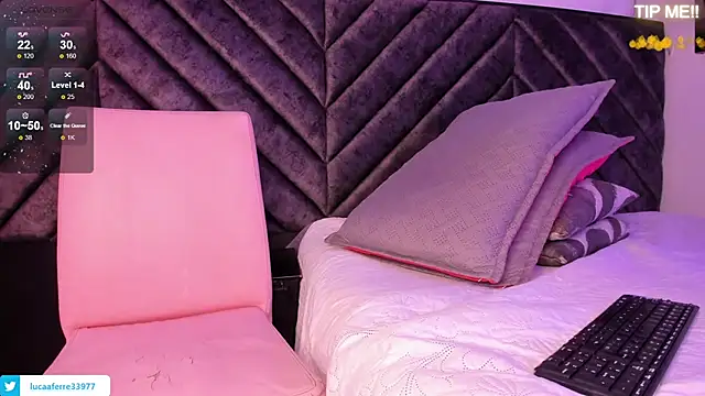 Luca ferrer  online show from 4, 12, 2024