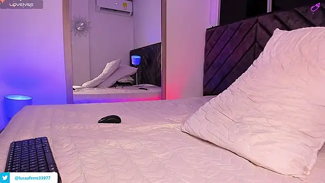 Luca ferrer  online show from 9, 2, 2025