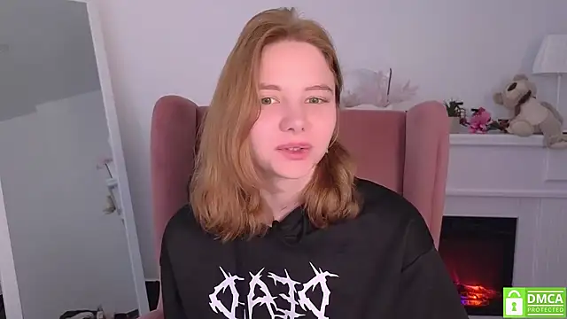 Snapshot of MirraBellanta chatting on 10, 10, 2025 MirraBellanta online show from 10, 10, 2025