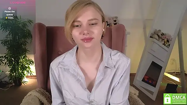 Snapshot of MirraBellanta chatting on 24, 4, 2026 MirraBellanta online show from 24, 4, 2026