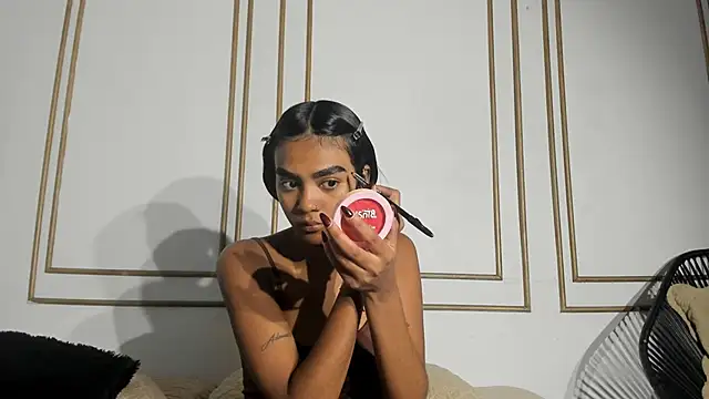julieta aguilar1 online show from 30, 4, 2026