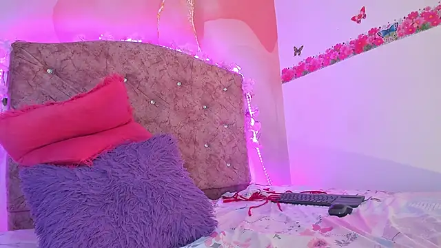 Bella  sweet online show from 3, 1, 2025