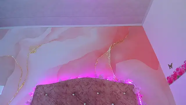 Bella  sweet online show from 5, 2, 2025