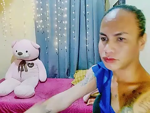 Snapshot of Indaypakay_ts chatting on 26, 10, 2025 Indaypakay ts online show from 26, 10, 2025