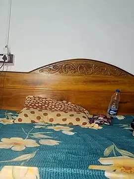 royaldoll-143 online show from 22, 12, 2024