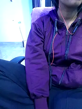 royaldoll-143 online show from 9, 1, 2025