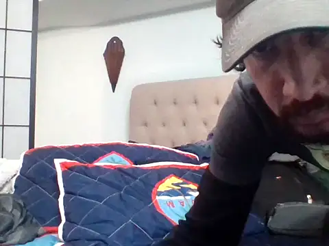 Snapshot of Curved4Pleasure chatting on 14, 3, 2025 Curved4Pleasure online show from 14, 3, 2025