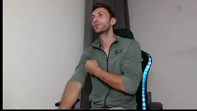 Snapshot of Ian_997 chatting on 16, 9, 2025 Ian 997 online show from 16, 9, 2025