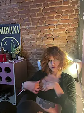 spacegirlll online show from 28, 2, 2026