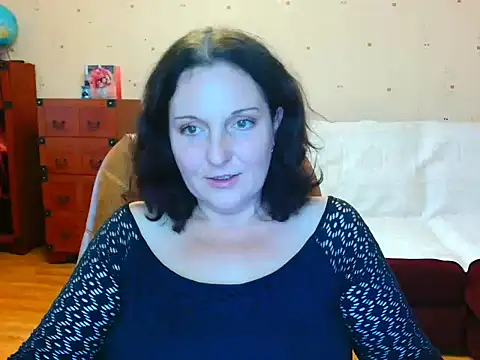 Alice3694 online show from 2, 12, 2024