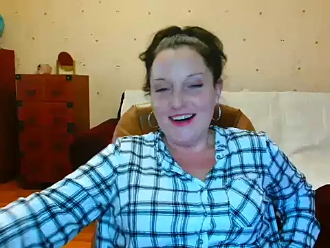 Alice3694 online show from 2, 1, 2025