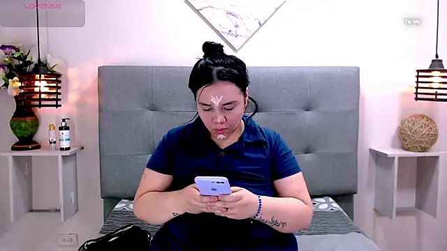 Snapshot of Cheelsea_ chatting on 4, 2, 2025 Cheelsea  online show from 4, 2, 2025