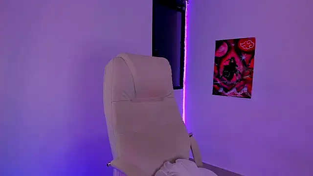 Snapshot of Cheelsea_ chatting on 6, 3, 2025 Cheelsea  online show from 6, 3, 2025