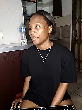 Lucy Blacksilk online show from 11, 9, 2025