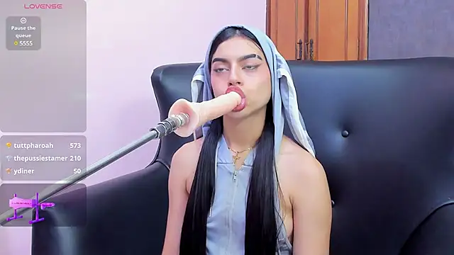 Snapshot of isabella_santos1 chatting on 20, 2, 2025 isabella santos1 online show from 20, 2, 2025