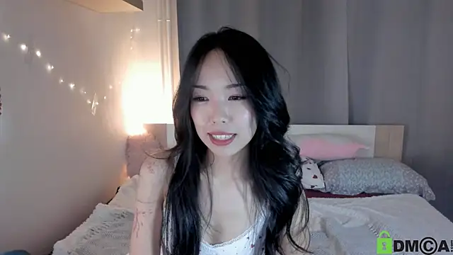 mitsuko 01 online show from 6, 12, 2024