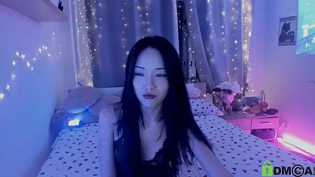mitsuko 01 online show from 9, 3, 2025