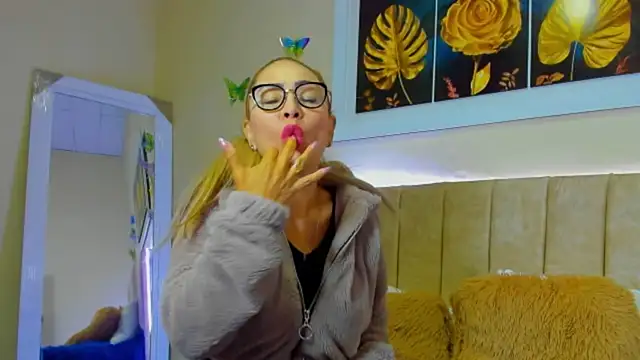 emagarcia online show from 12, 9, 2025