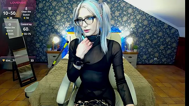 CassandraStarr online show from 22, 1, 2025