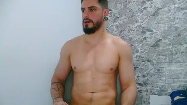 Snapshot of Aaron_kwok28 chatting on 18, 2, 2025 Aaron kwok28 online show from 18, 2, 2025