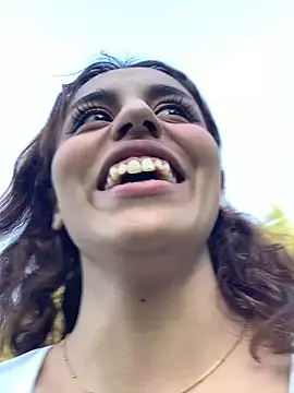 Katee Jones online show from 22, 1, 2025