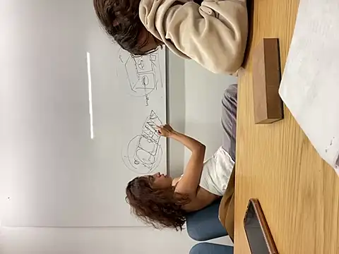 Katee Jones online show from 6, 3, 2025