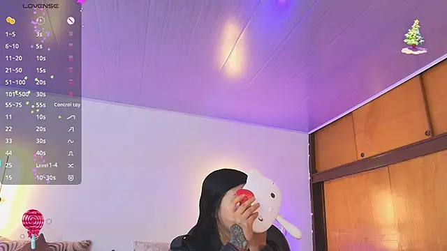 Snapshot of _gaby2 chatting on 4, 11, 2025 gaby2 online show from 4, 11, 2025