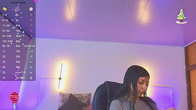 Snapshot of _gaby2 chatting on 5, 11, 2025 gaby2 online show from 5, 11, 2025