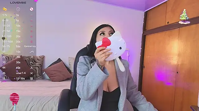 Snapshot of _gaby2 chatting on 11, 11, 2025 gaby2 online show from 11, 11, 2025