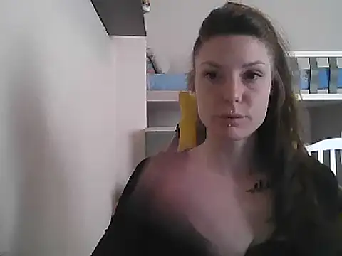 Feli blue online show from 4, 2, 2025