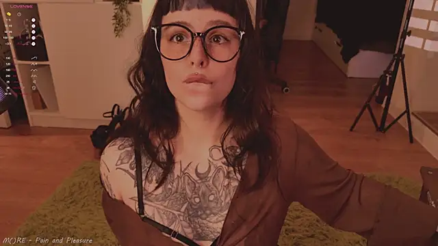 MichaellaMoon online show from 27, 9, 2025