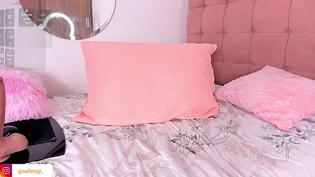 Gisellmejiaa online show from 19, 3, 2025