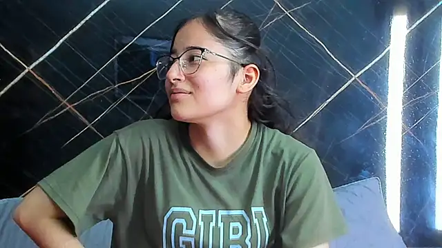 Couplehot  1 online show from 12, 9, 2025