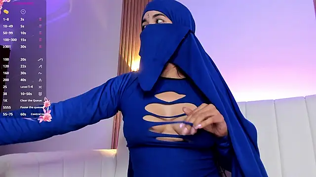 Snapshot of natash_malak chatting on 22, 12, 2024 natash malak online show from 22, 12, 2024