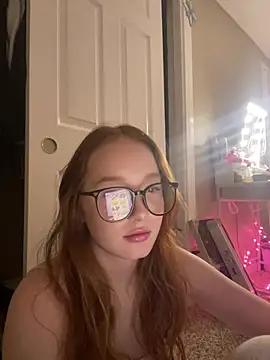 Snapshot of gingerbabe18 chatting on 16, 2, 2025 gingerbabe18 online show from 16, 2, 2025