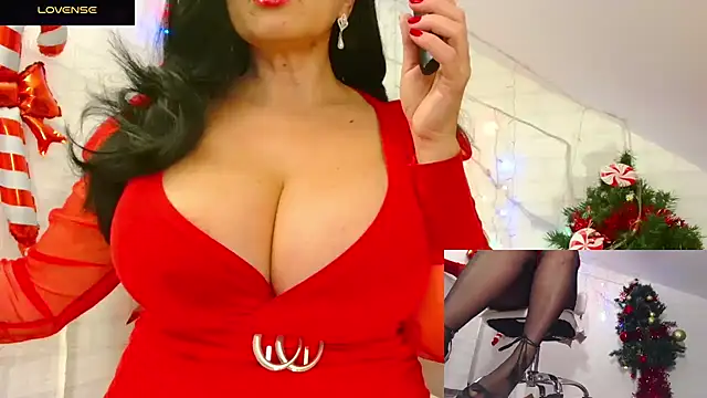 Snapshot of kymberly_008 chatting on 18, 12, 2025 kymberly 008 online show from 18, 12, 2025