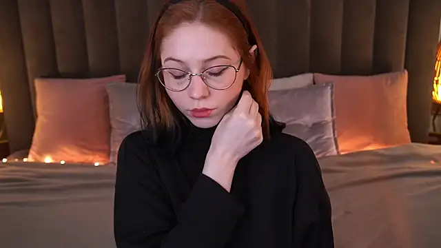 Sasha Exclusive online show from 9, 3, 2025