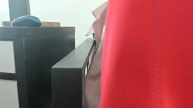 Snapshot of MendiPetite chatting on 19, 2, 2026 MendiPetite online show from 19, 2, 2026