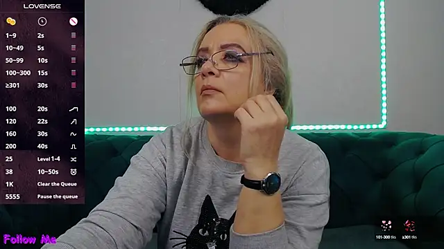 IvanaCharm online show from 14, 10, 2025