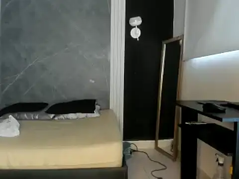 Snapshot of YummyDuooo chatting on 19, 1, 2025 YummyDuooo online show from 19, 1, 2025