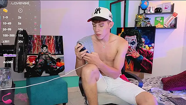 Snapshot of flowers18 chatting on 4, 2, 2026 flowers18 online show from 4, 2, 2026