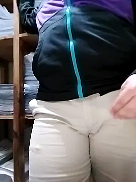 Whiper2024 online show from 13, 2, 2026